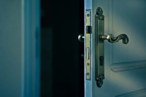 shutterstock_93702475-706x471